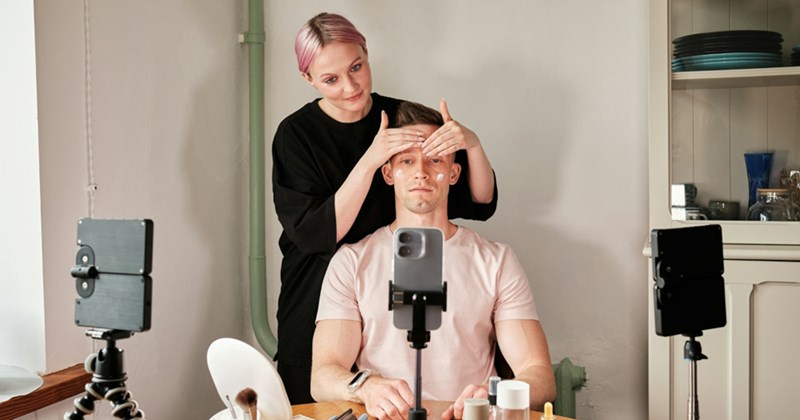 2025, trends, trending, askreddit, reddit thread, reddit, cringe, fashion