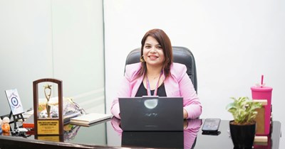 Employee refuses to accept award at work because a coworker nominated them instead of a client: 'I don’t feel that it means the same coming from coworkers as from clients.'