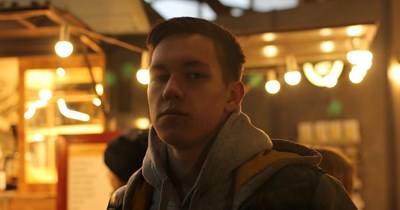 Mom kicks out 18-year-old son so her boyfriend of 3 months can move in: 'I deserve love after being alone raising you for 18 years.'