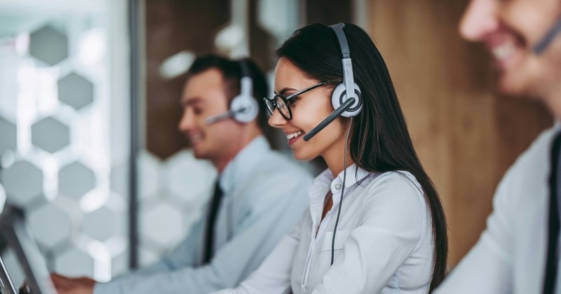 customer service call center employee new hire karen-customer coworkers funny work stories Workplace - 44173061