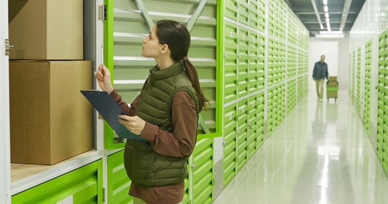 ‘I stole the ace up his sleeve and it felt GLORIOUS': Storage unit employee catches guy trying to sneakily dupe ex-wife, employee sets ex-wife up for ‘major success' instead