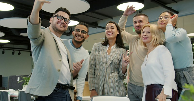 employment issues employee coworker stories coworkers workplace Employment management hr parenting working parents - 43483653