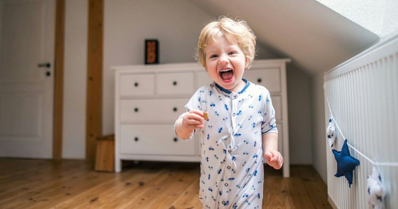 dad mom toddler loud playing parenting meeting husband wife work from home Office