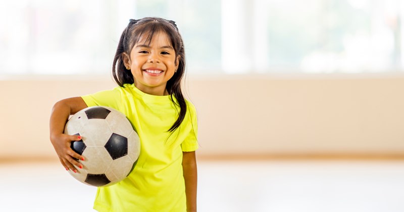 toddler married with children married life parenting couples dad mother in law grandparents pregnant raising kids mom parents entitled people Parenting - 42417669