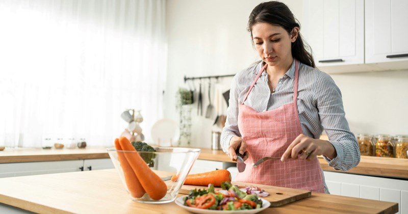 diet entitled family motherhood husband family food Family - 44098053