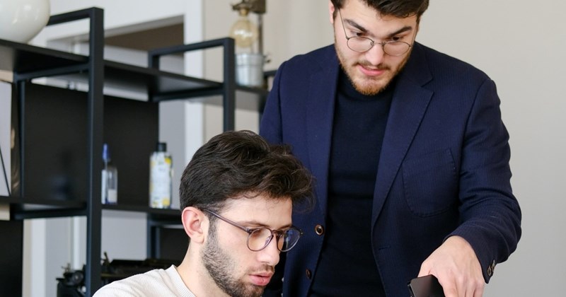 employee toxic-workplace satisfying quitting story Horrible Bosses money Employment - 44276997