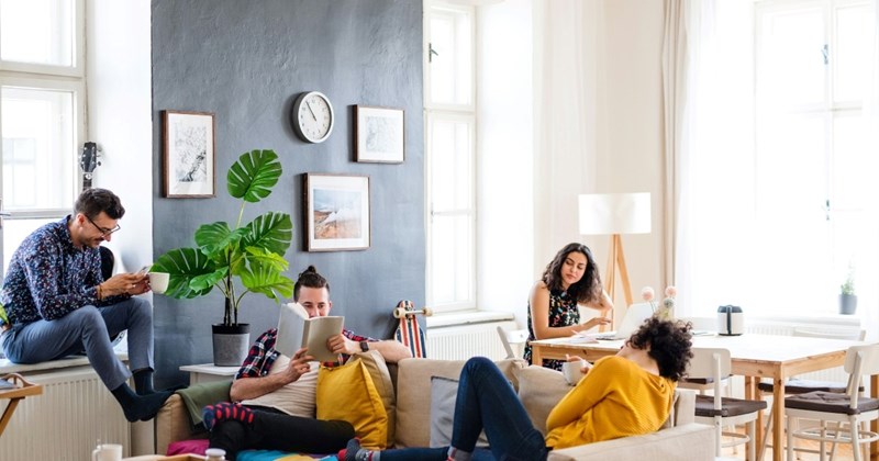 family drama aita family feud family entitled people Family landlord friends apartment - 43119109