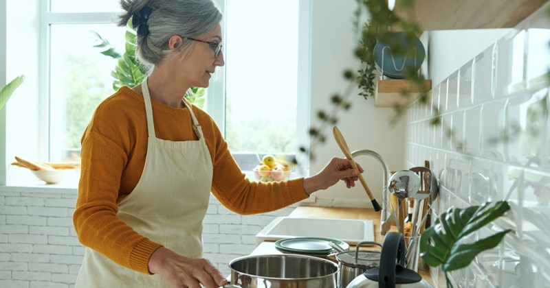 family dynamics family drama aita AITAH infant kids siblings moms family feud parenting in laws mother in law family reddit thread parent raising kids Parenting Fail parents children Entitled People - 42825477