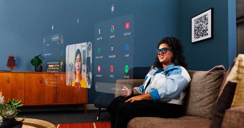 AR glasses laptop replacement, smart glasses productivity, Xreal One Pro review, AR glasses vs laptop, future of AR glasses, Apple Vision Pro failure, wearable display tech, smart glasses screen size