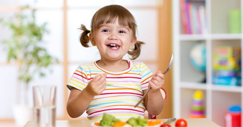 Vegan 6-year-old angry at father for being a "meat eater" based on 46-year-old mother's influence, she gets his family involved to try and force him to be vegan despite them being divorced