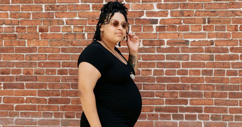 friendship, twitter, baby, baby names, pregnancy, Twitter Thread, mother, friends, twitter reactions, friend, tweets, names, baby name, pregnant, mom, twitter discourse