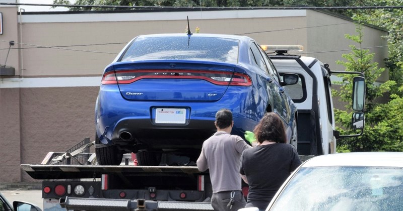 hoa stories neighbors towed car neighborhood-drama petty revenge karma karen entitled people HOA - 43624965