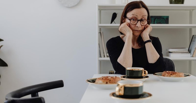 family dinner food vegan dinner drama debate grandma daughter granddaughter dietary restrictions