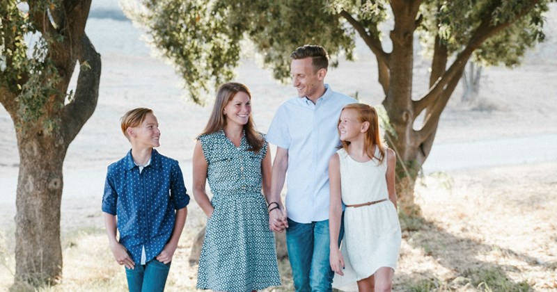 Babies family dynamics teens family drama stepmother aita AITAH infant wedding drama kids brother sibling rivalry teenagers blended family siblings stepchild moms family feud parenting wedding family pregnant reddit thread parent raising kids weddings Parenting Fail parents children Family - 43241477