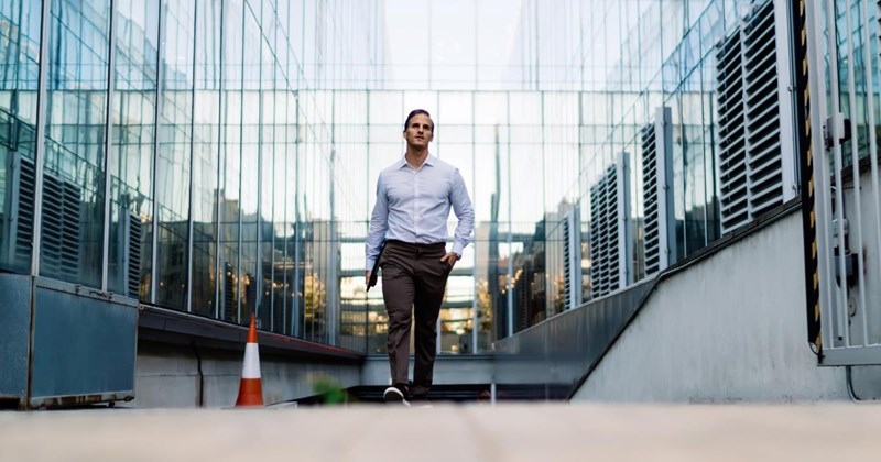 Family pressures relative who works in e-commerce company to misuse their work access to grant them favors, relative refuses to help: 'Following their demands would be a career-ending move'