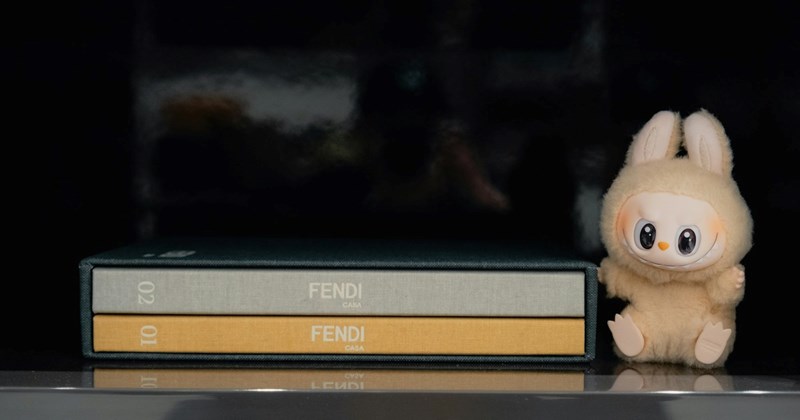 wholesome office holiday employee work coworkers gift holidays Workplace - 43664133